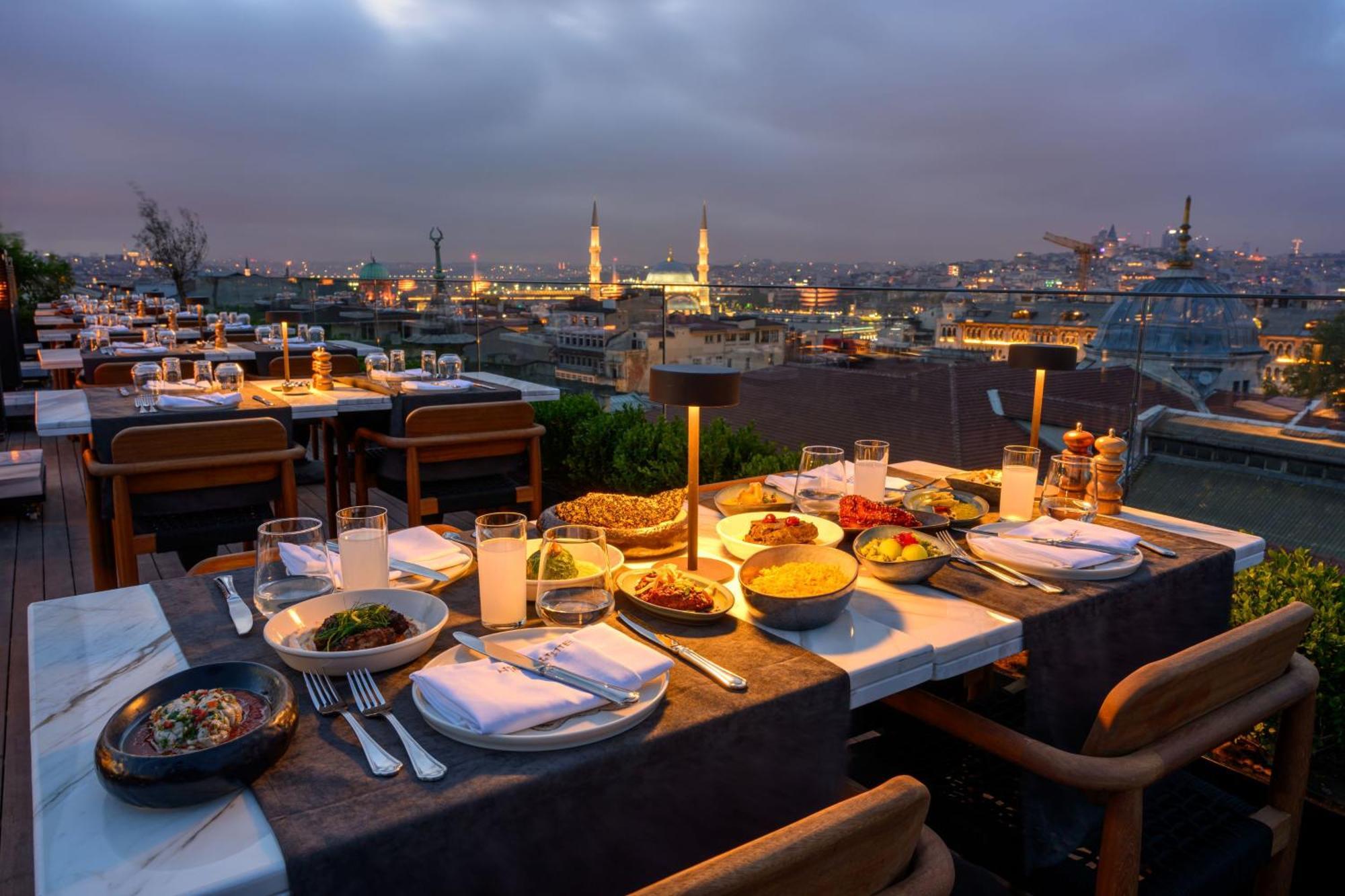 Orient Occident Hotel Istanbul, Autograph Collection Extérieur photo